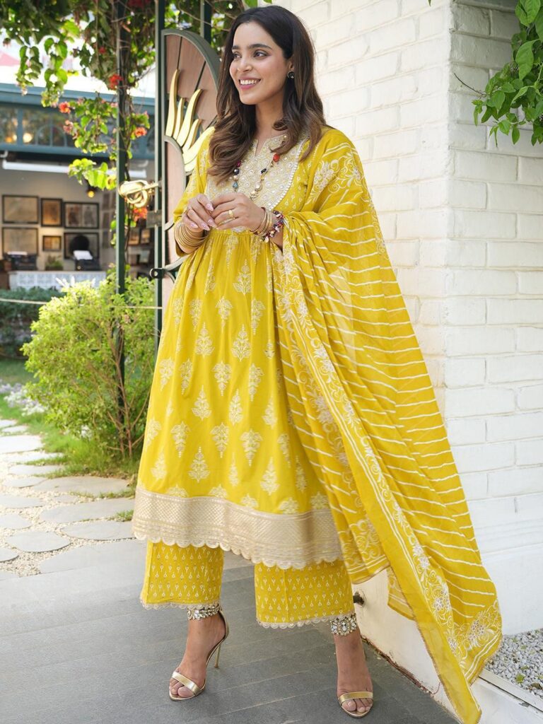 Libas Women Floral Printed Sequinned Work High Slit Kurta with Palazzos & Dupatta
